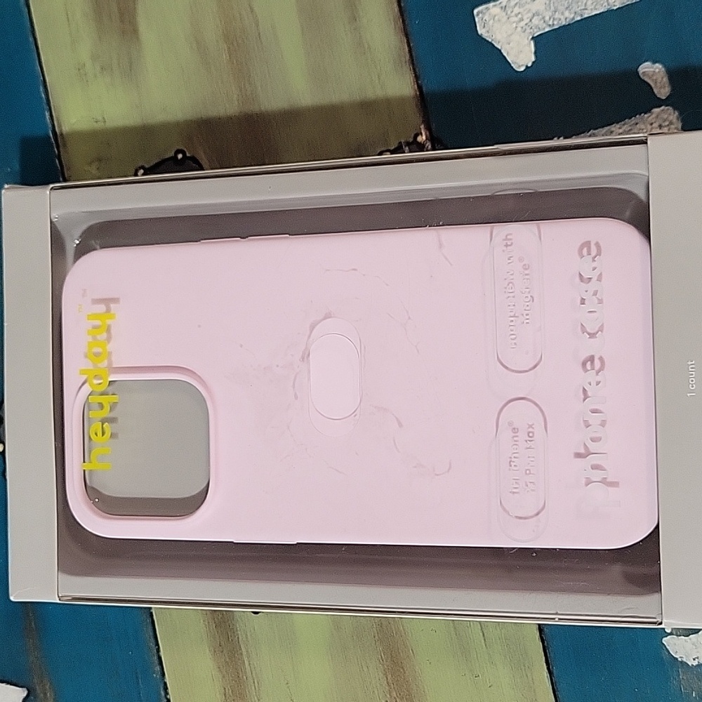 Heyday Light Pink iPhone 15 Pro Max Case